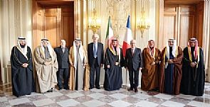 من القبس