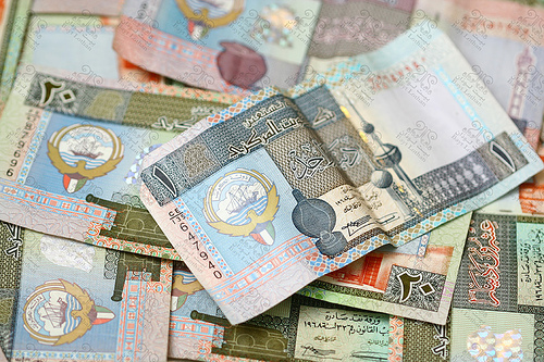 الدينار الكويتي لن يستفيد من العملة الخليجية الموحدة