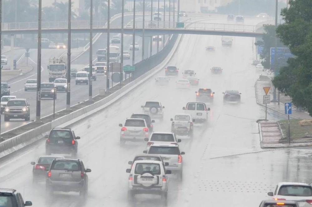                 الارصاد: أمطار متفاوتة الشدة حتى فجر الجمعة المقبل              