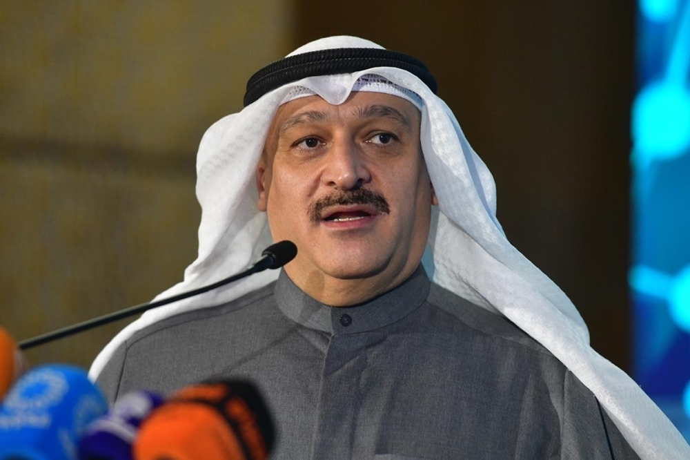                 وزير الصحة يصدر 11 قراراً وزارياً لتعزيز الحوكمة وبناء منظومة صحية مستدامة              