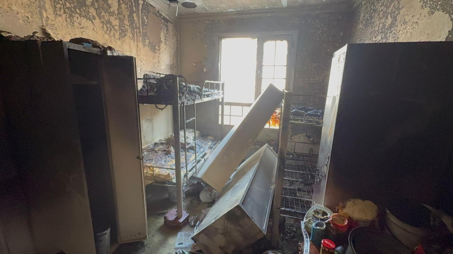                 وفاة شخص وإصابة 4 آخرين في حريق شقة بمنطقة الفروانية              