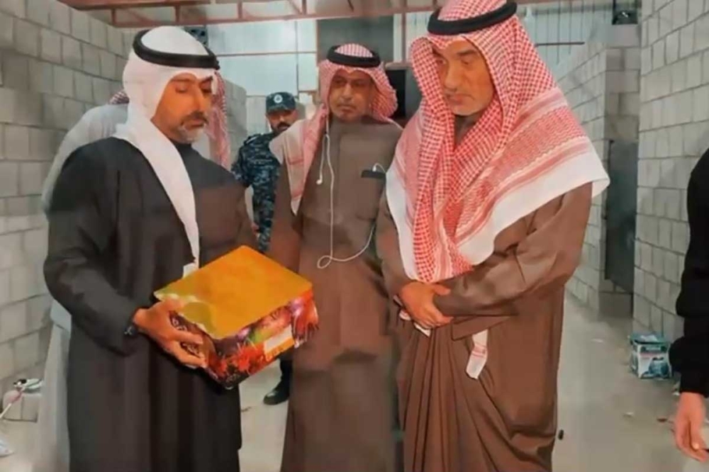                 بإشراف اليوسف.. «الداخلية» تضبط مواقع لتخزين الألعاب النارية بصورة مخالفة ودون ترخيص              