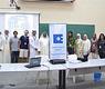 د.الأيوب يتوسط الطلبة وأعضاء الجمعية