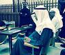 السعدون منتظرا الادلاء بشهادته