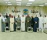 القناعي والسندان وابا الخيل يتوسطان المهنئين