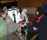 سمو الأمير يكرم احدى الخريجات العام الماضي