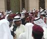 المواطنين خلال استقبال ولي العهد - تويتر