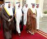 رئيس مجلس الامة يرافقه عدد من اعضاء المجلس أثناء مغادرته الى بيروت
