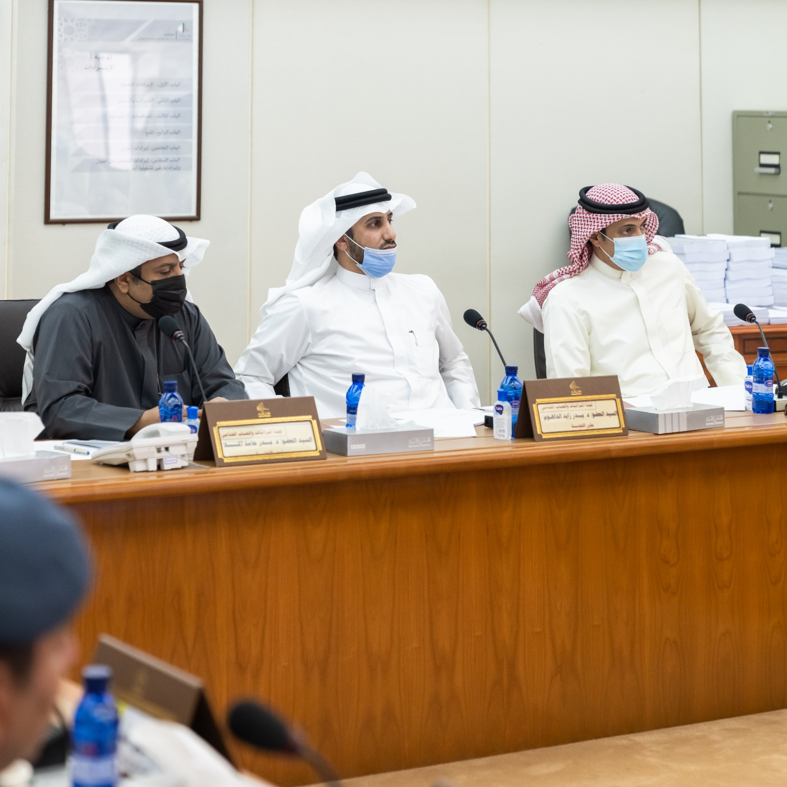 (الميزانيات) تطالب بتفكيك الهيكل التنظيمي المتضخم في وزارة الداخلية 